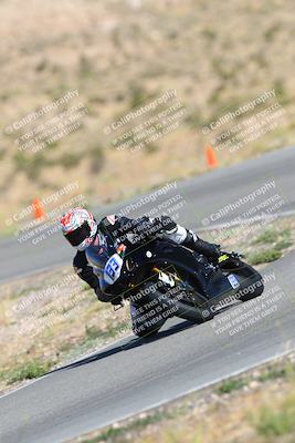 media/Oct-14-2023-TrackXperience (Sat) [[0517685739]]/Level 3/session 2 turn 4 RED FLAG/